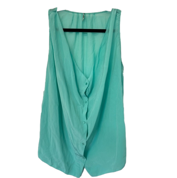 ⭐️3 for $15⭐️ Wilfred Button down 100% silk tank top Aqua - Picture 1 of 4